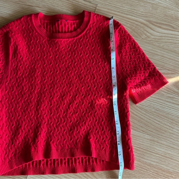Women’s Pointelle Red Knit Cropped Sweater Top Small - Picture 6 of 7